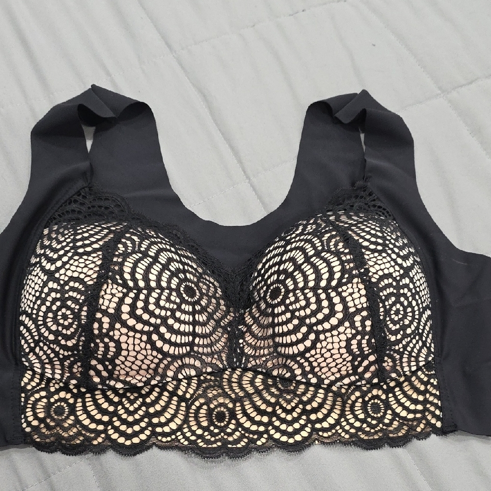 Elegant Black Lace‎ Bralette